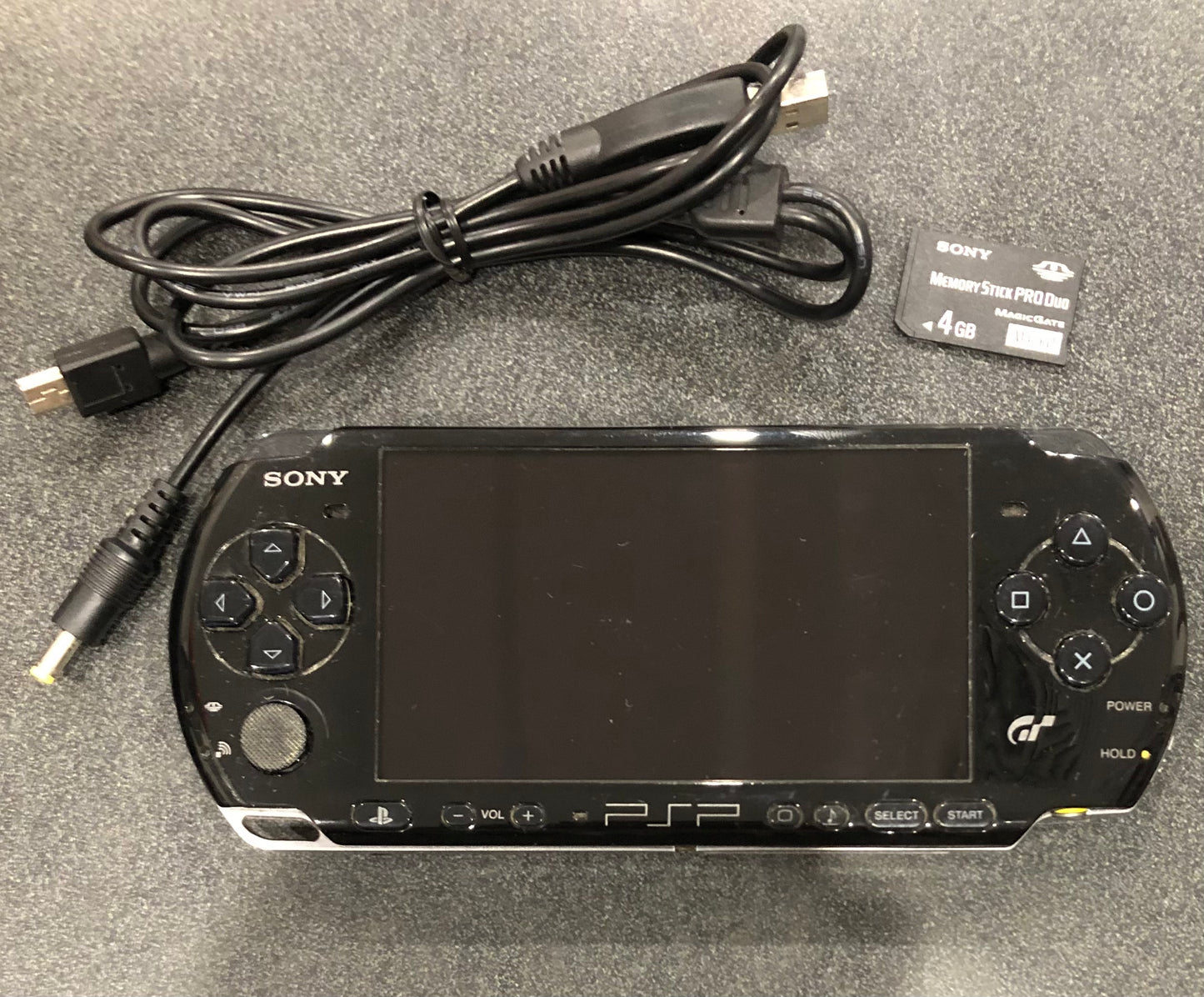 Sony PSP Playstation Portable Console PSP-3002 Black w/4GB Memory Card