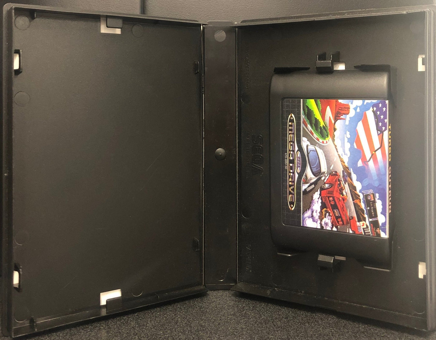 Turbo Outrun (Mega Drive) - Gametraders Modbury Heights