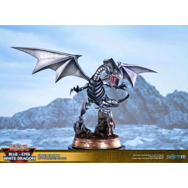 YuGiOh - Blue Eyes White Dragon (Silver) - Gametraders Modbury Heights