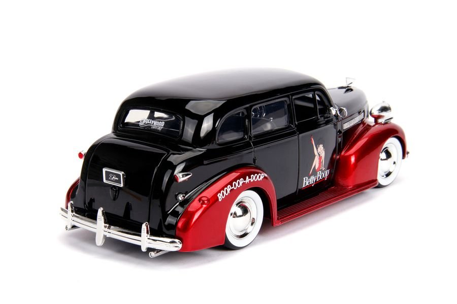 Betty Boop - 1939 Chevy Master Deluxe 1:24 with Figure Hollywood Ride - Gametraders Modbury Heights