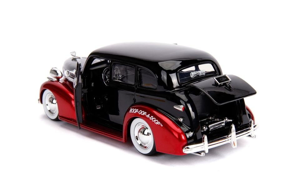 Betty Boop - 1939 Chevy Master Deluxe 1:24 with Figure Hollywood Ride - Gametraders Modbury Heights