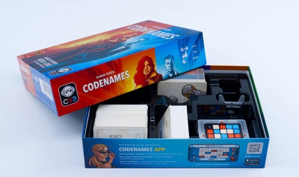 Codenames (2025 Refresh) - Gametraders Modbury Heights