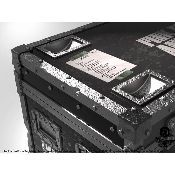 Pink Floyd - The Pig On Tour Series Replica - Gametraders Modbury Heights