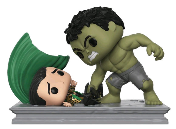 Avengers Movie Hulk Smashing Loki US Exclusive Movie Moments Pop! Vinyl