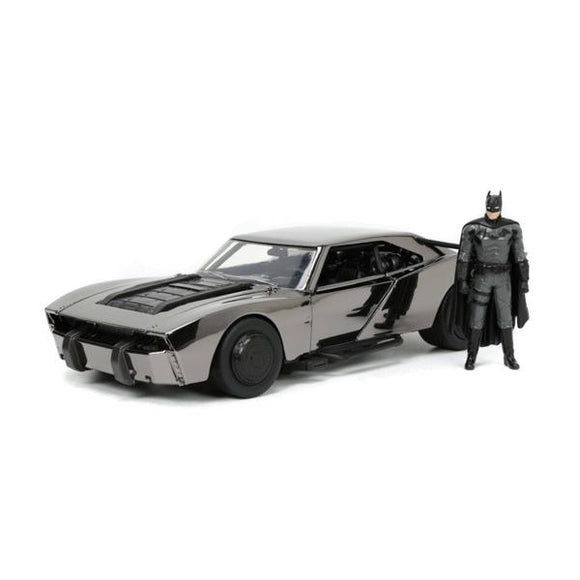 The Batman - Batmobile Chrome Black SDCC 2022 US Exclusive 1:24 Scale with Batman SD22