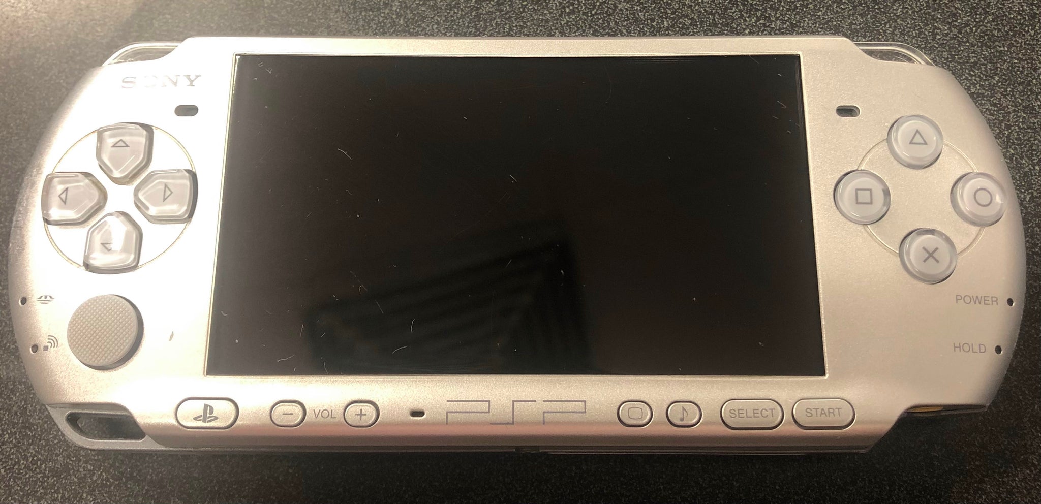 en sælger hektar Eksempel Sony PSP Playstation Portable Console PSP-3002 Silver – Gametraders Modbury  Heights