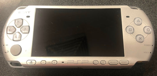 Sony PSP Playstation Portable Console PSP - 3002 Silver - Gametraders Modbury Heights