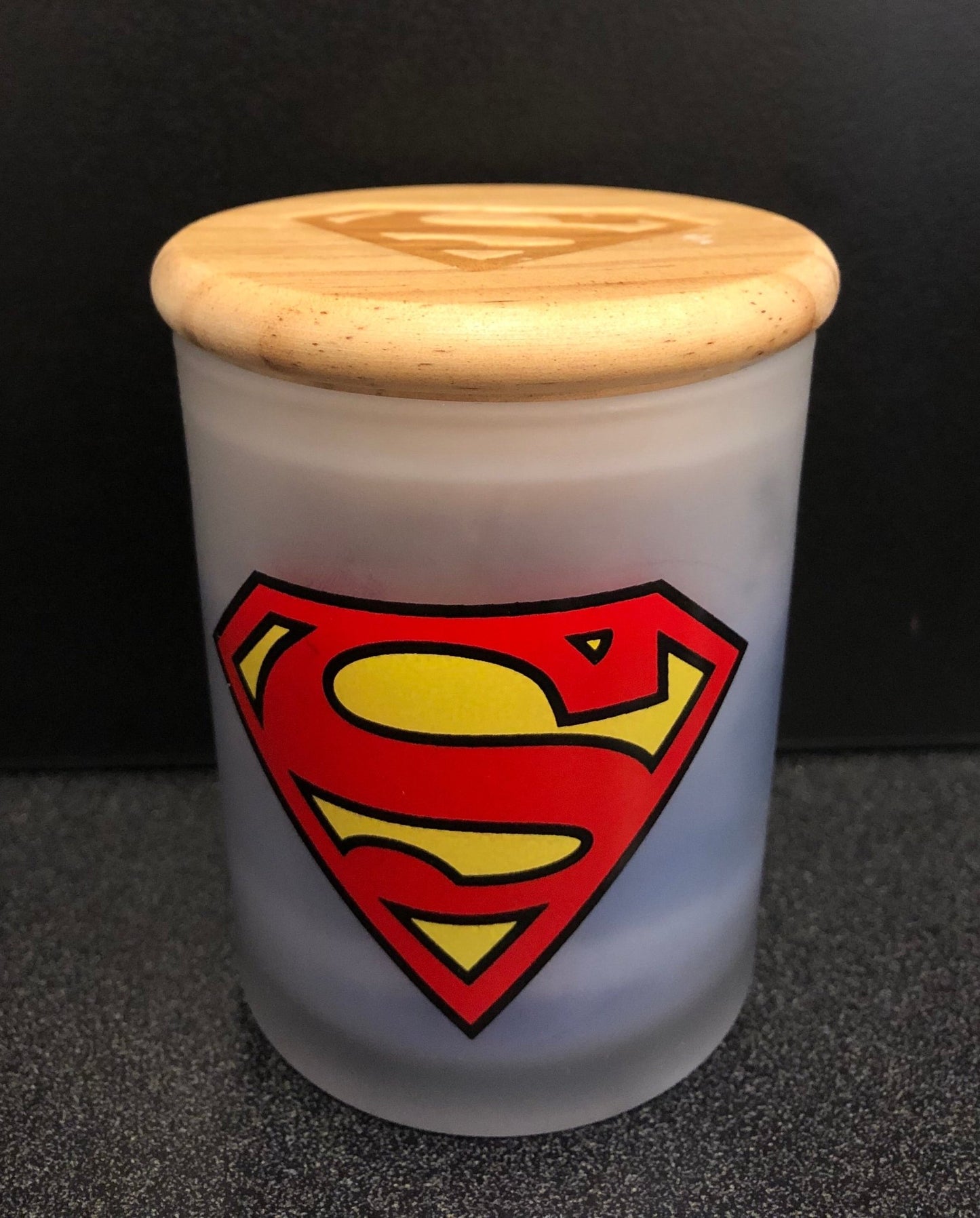 Superman DC Comics Ocean Scented Soy Candle - Gametraders Modbury Heights