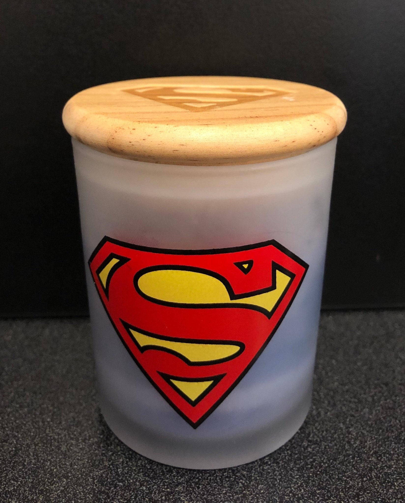 Superman DC Comics Ocean Scented Soy Candle - Gametraders Modbury Heights